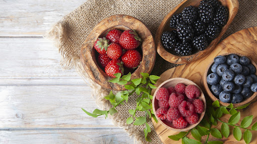 17 Healthy Snacks for Seniors | Presbyterian Homes