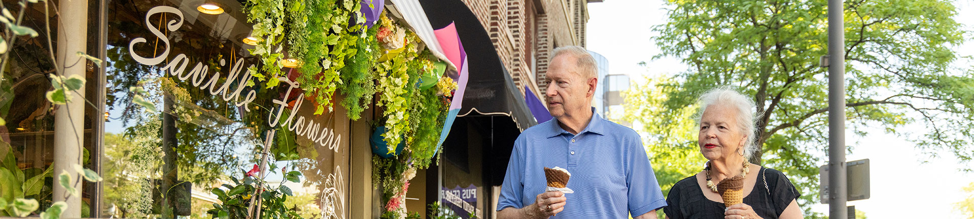 Senior couple walking in downtown Evanston